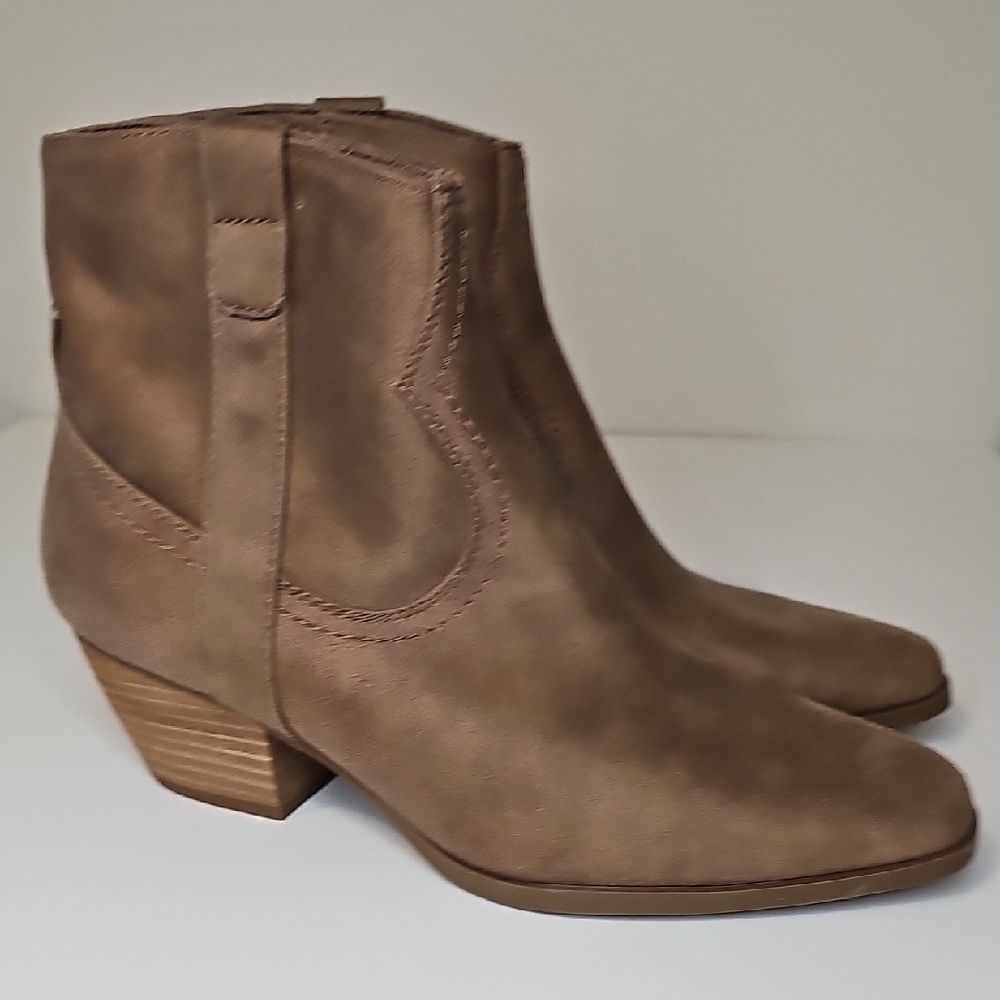 dv Doce Vita Women's Tan Ankle Boots Size 9.5